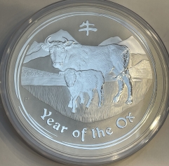 Серебряная монета 10 долларов 10 OZ год быка 2009г., Ag 999, Лунный календарь , Австралия 